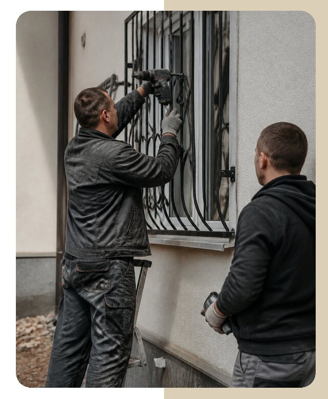Установка наружных решеток в Саратове от 5014 р. | ДвериЛегко-Срт